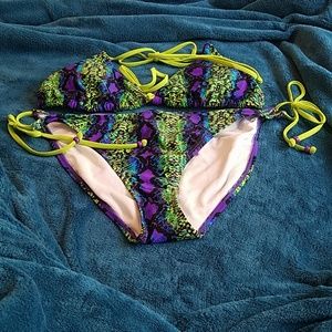 Two piece triangle tip bikini